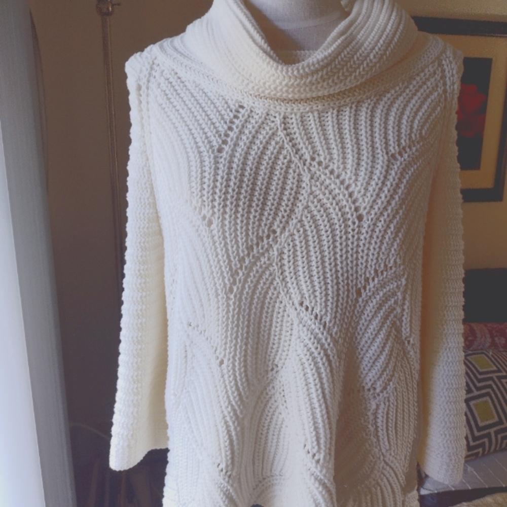 Chico's cowl neck wave pattern long sleeve sweater
